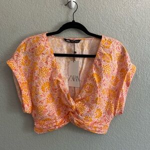 Women’s Summery Zara Top! BRAND NEW!